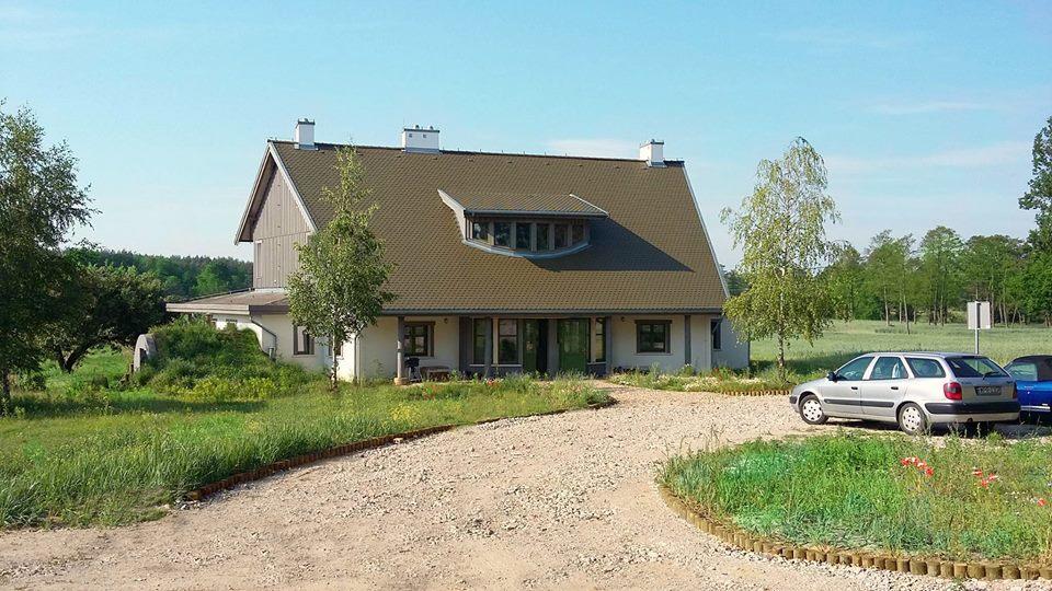 Chamedafne W Puszczy Kampinoskiej Brochów Extérieur photo