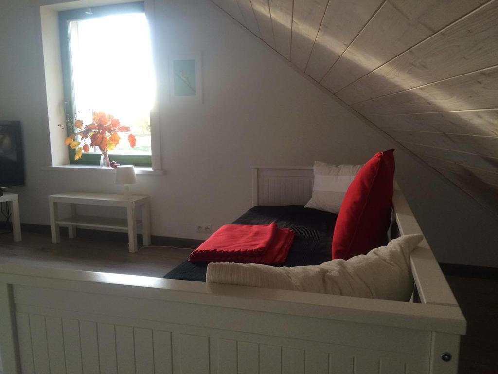 Chamedafne W Puszczy Kampinoskiej Brochów Extérieur photo